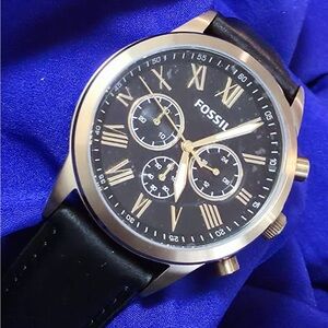 Fossil New Flynn Chrono 48mm Mens Classic Watch
Brand New with tags